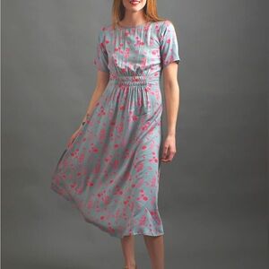 Artsy Traveler Short Sleeve Midi Dress